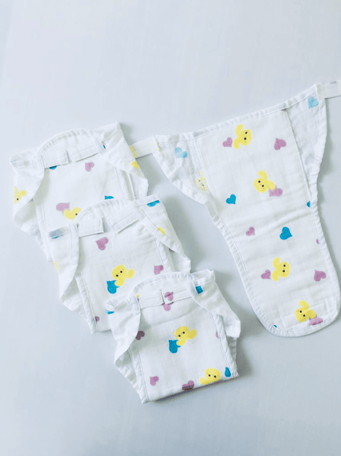 Bunny -Muslin Velcro Nappy