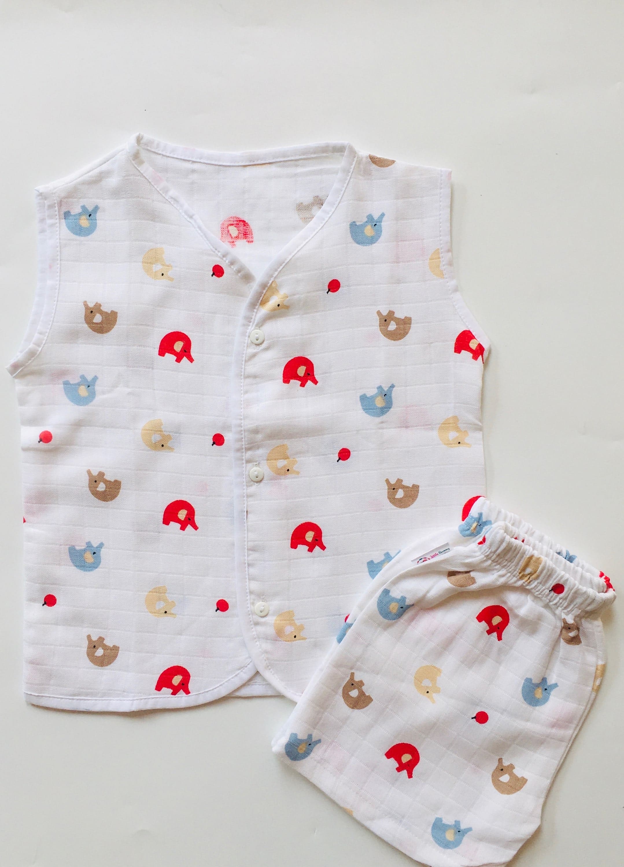 Ellie Muslin Sleeveless Jabla with shorts