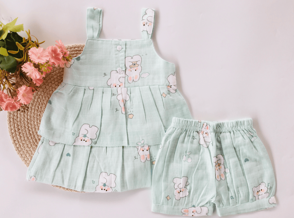 Pista Green Top & Bottom Set